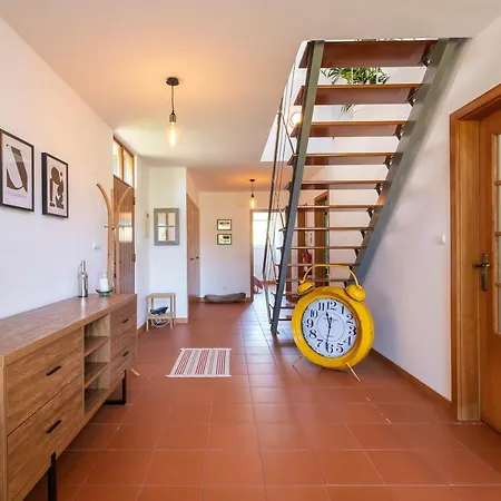 Elegant Caloura Holiday home