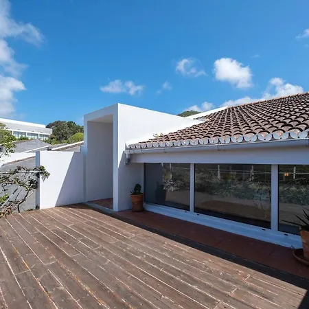 Elegant Caloura * Lagoa (Azores)